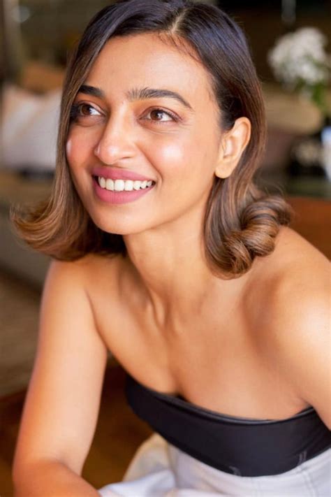 radhika apte xxx|Actress Radhika Apte Showing Her Pussy Exclusive .